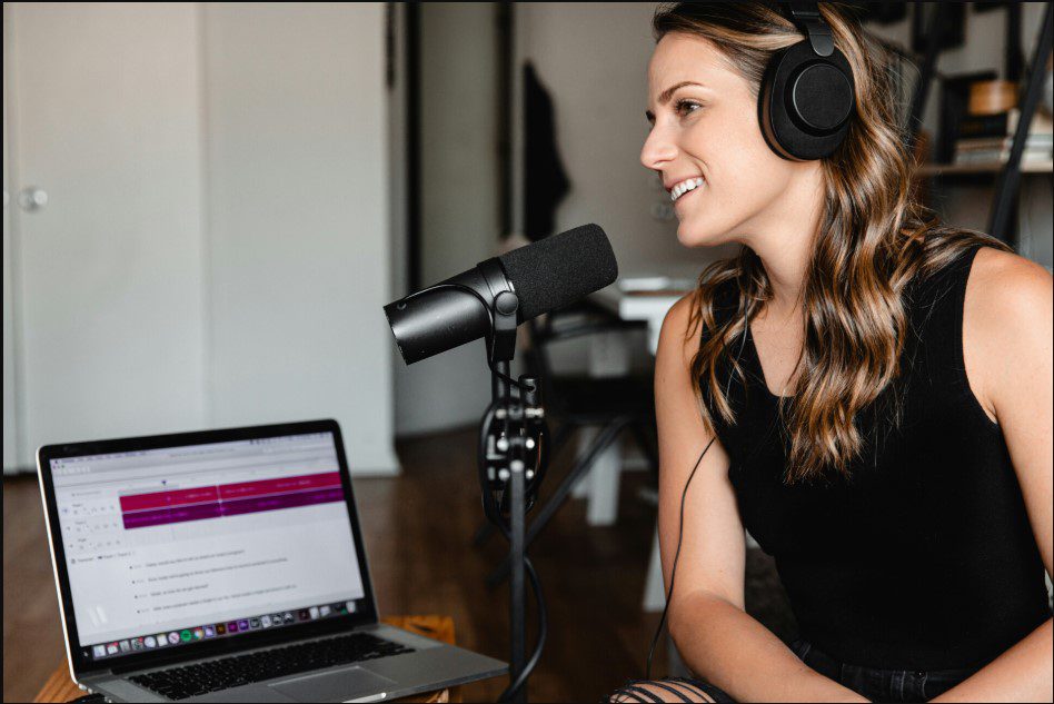 How to Build a Podcast App: Integrate Podcast Features in Your App How to Build a Podcast App: Integrate Podcast Features in Your App